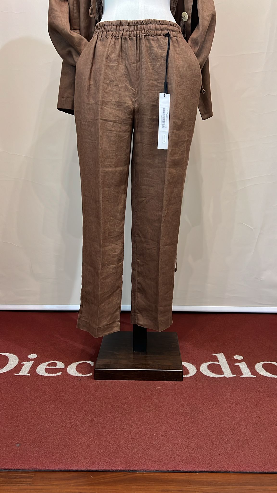 Tailleur lino giacca e pantalone